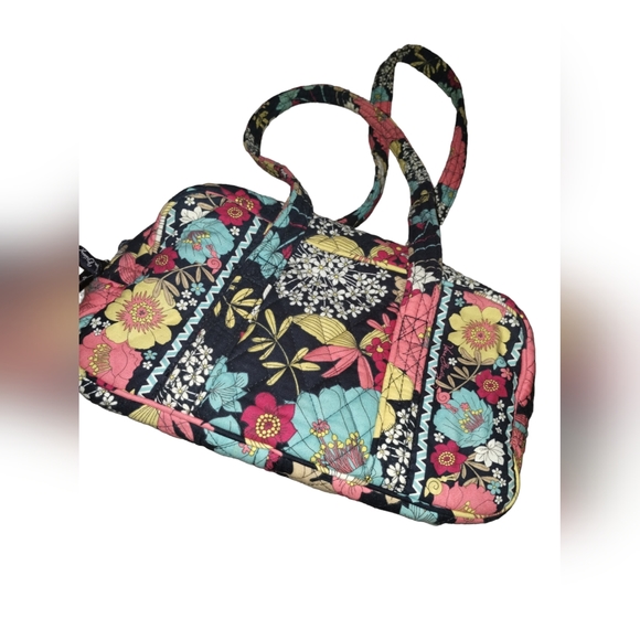 Vera Bradley Bag happy snails pattern - Picture 2 of 9